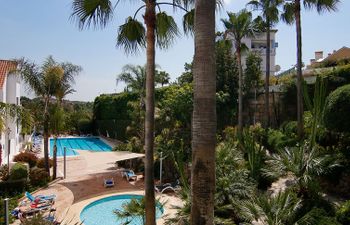 La Maestranza Apartment 2 Holiday Home