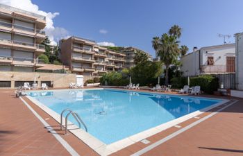 Baia Sole Holiday Home