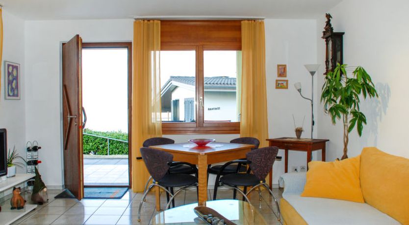 Photo of Lakeview La Marea