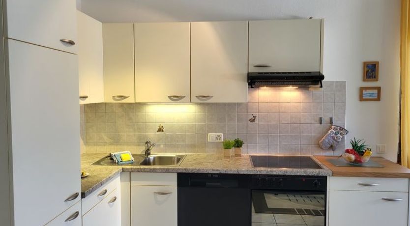 Photo of Lakeview La Marea