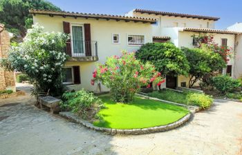 Palau Apartment 3 Holiday Home