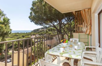 Melis II M8 Apartment 5 Holiday Home