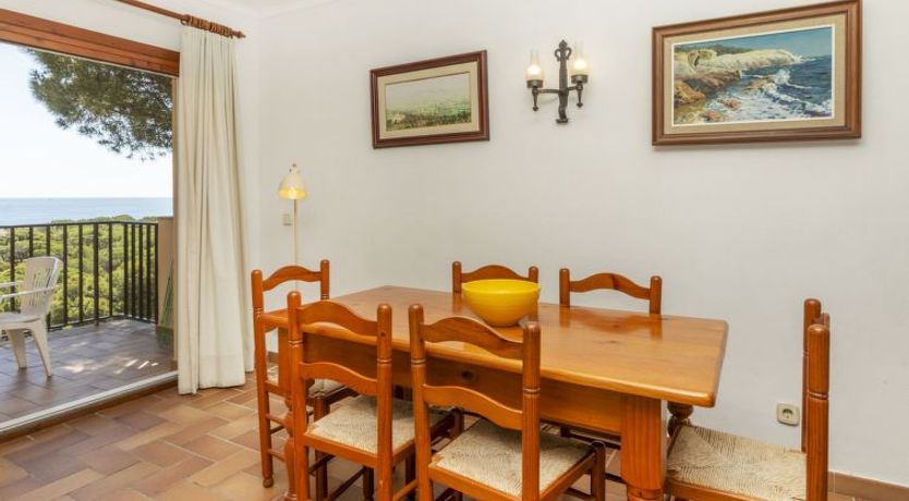 Photo of "Melis II M8 Playa de Pals" Apartment 5