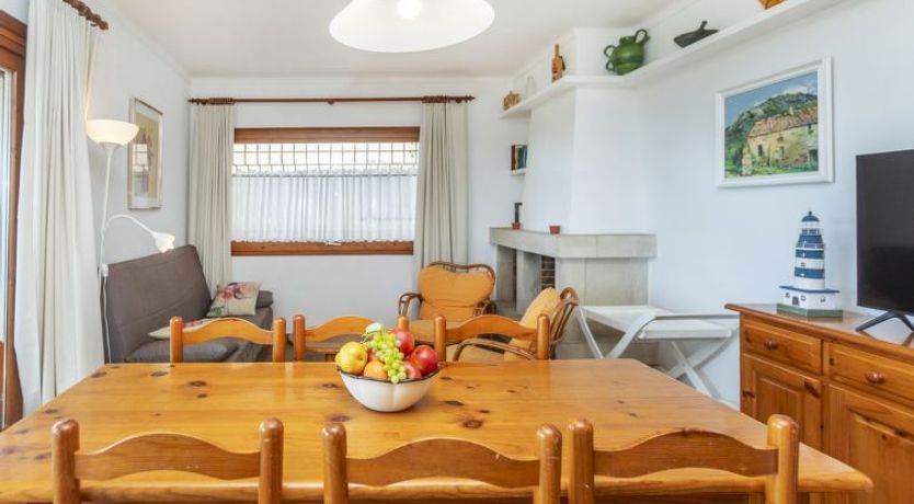 Photo of "Melis II M3 Playa de Pals" Apartment 2