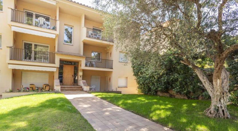 Photo of "Melis II M3 Playa de Pals" Apartment 2