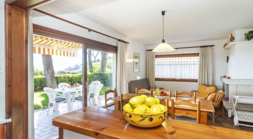 Photo of "Melis II M3 Playa de Pals" Apartment 2