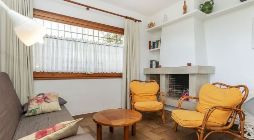 Photo of "Melis II M3 Playa de Pals" Apartment 2