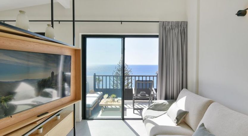 Photo of Los Canarios 629 - Adults Only