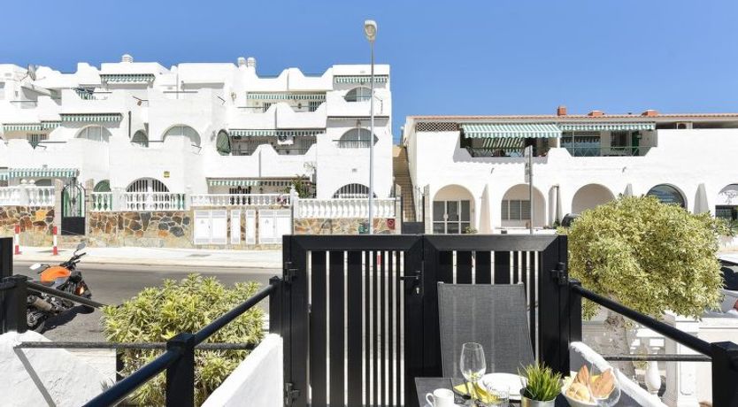 Photo of Los Canarios 629 - Adults Only