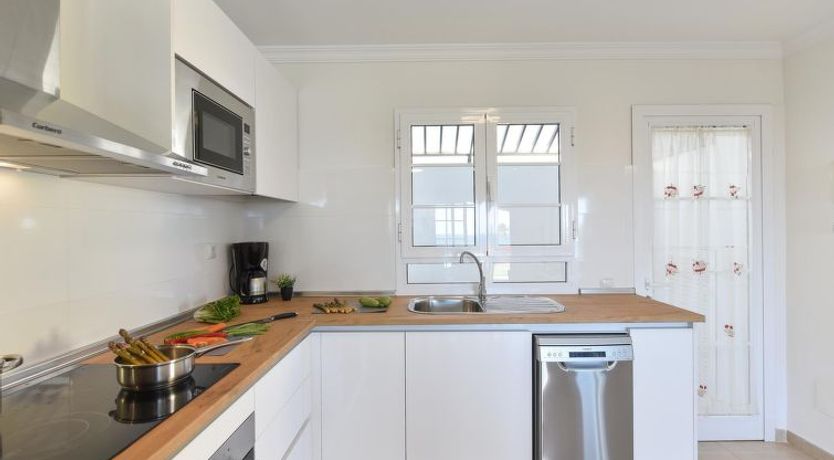 Photo of Santa Ana 2