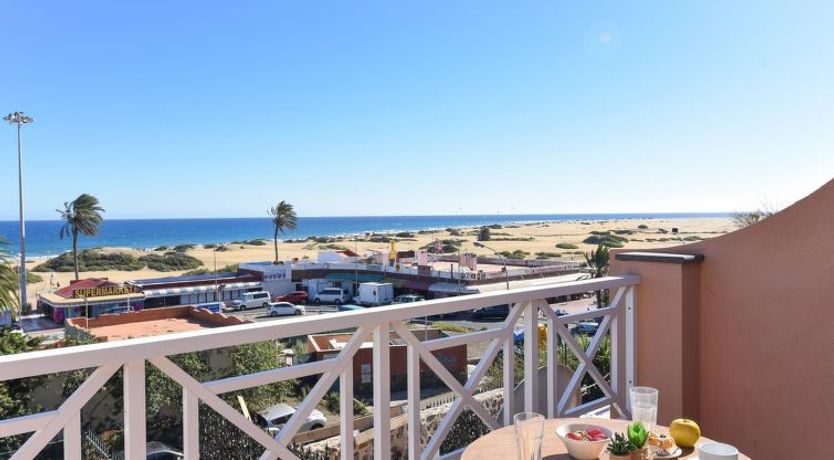 Photo of Santa Ana 2