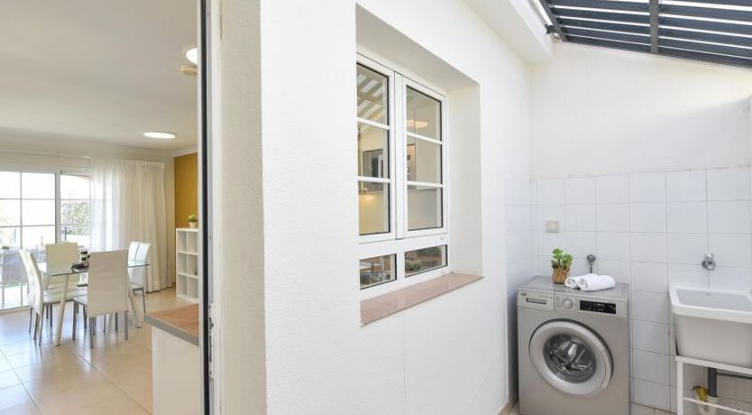 Photo of Santa Ana 2