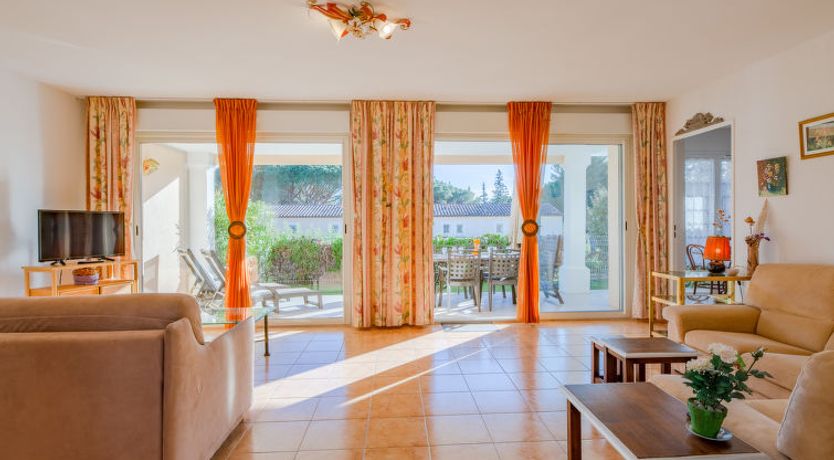 Photo of Maxime Park Holiday Home 12