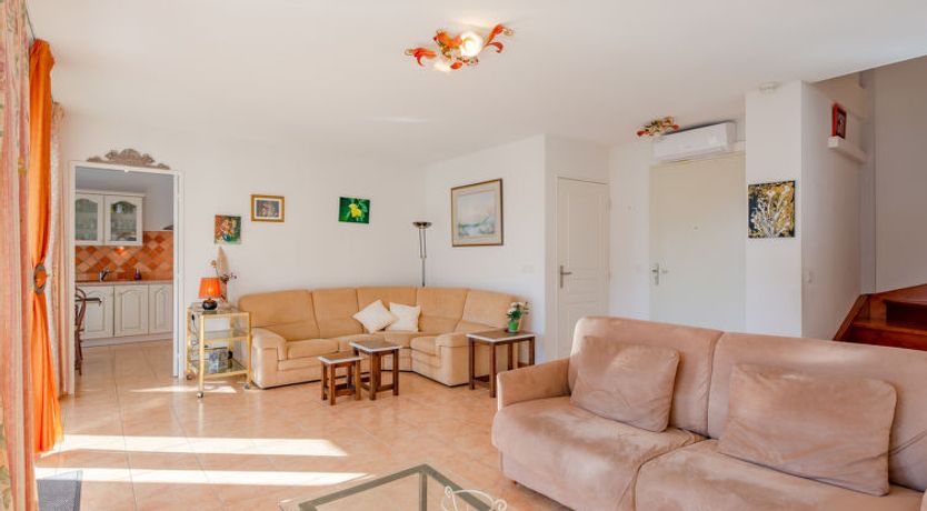 Photo of Maxime Park Holiday Home 12