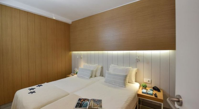 Photo of Broncemar 519