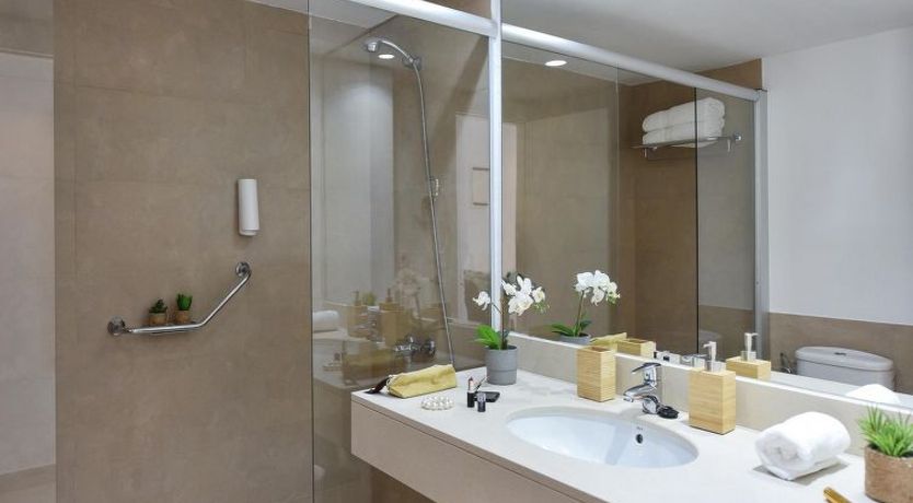 Photo of Broncemar 519