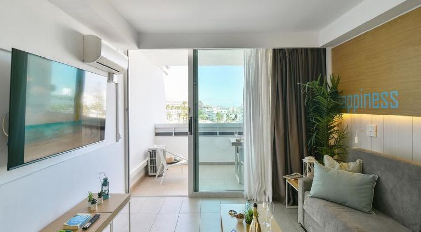 Photo of Broncemar 519