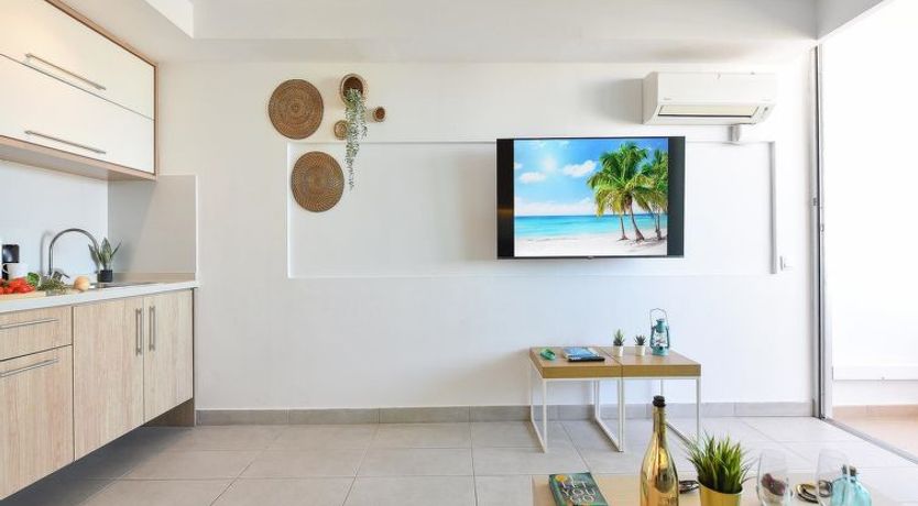 Photo of Broncemar 519