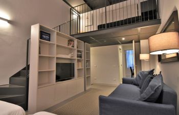 Gluck Central Station Lofts Holiday Home