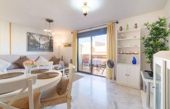 Dioniso - Playa Romanilla Holiday Home