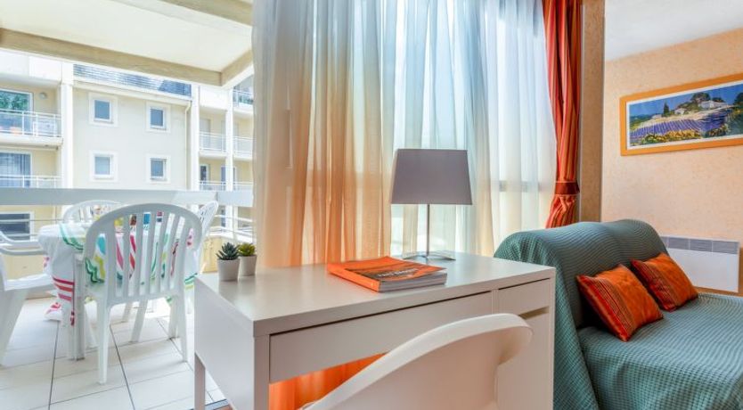 Photo of Victoria Surf Apartment 13