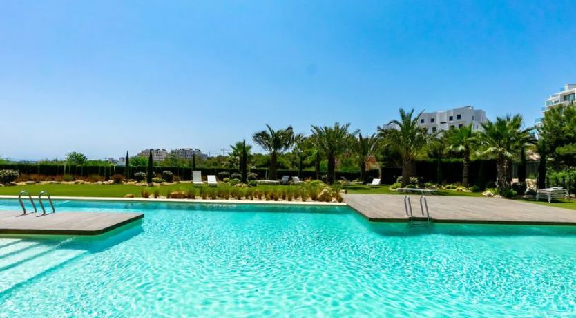 Photo of Las Colinas Golf & Country Club