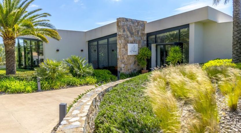 Photo of Las Colinas Golf & Country Club