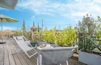 Dade Apartment 3 Holiday Home