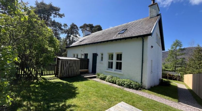 Photo of 2 Railway Cottage