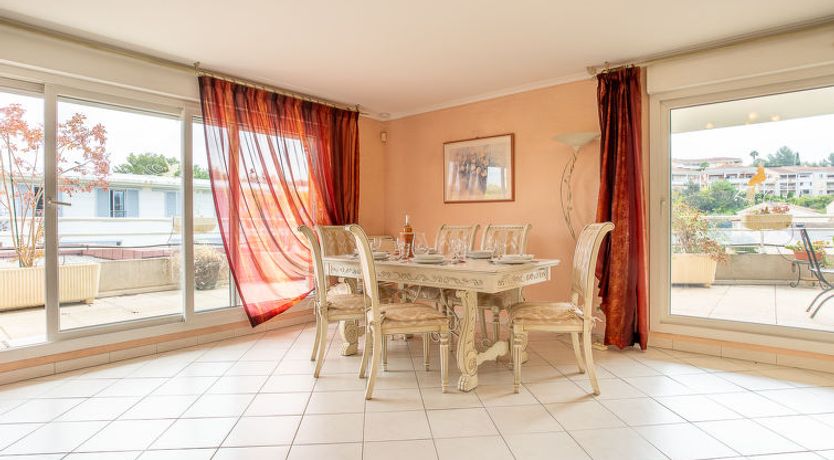 Photo of Les Cascades du Lac Apartment 2