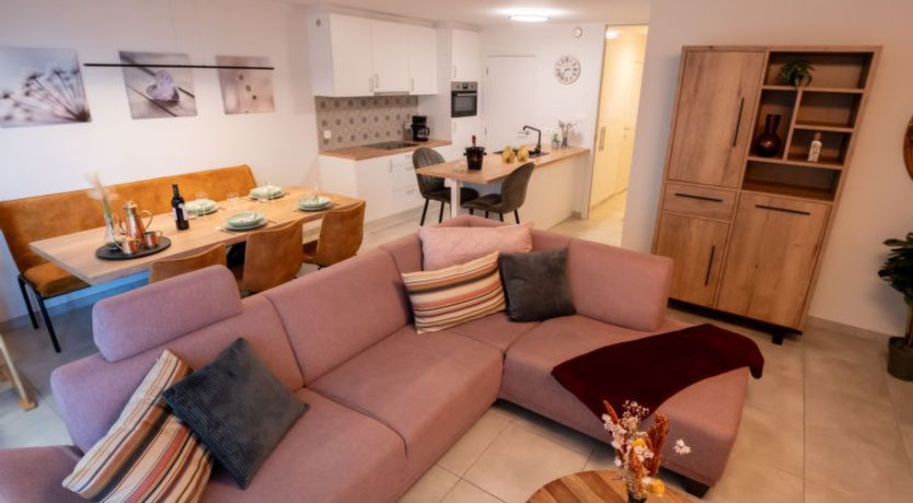 Photo of Lovely La Marée with lateral sea view