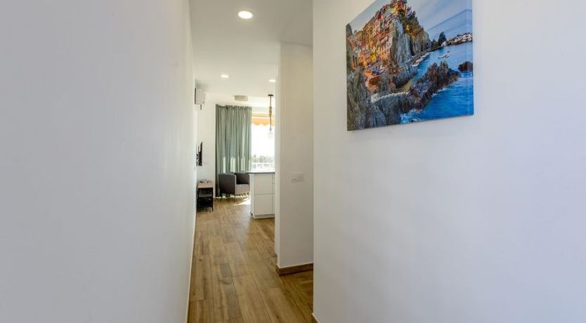 Photo of Barbados 401