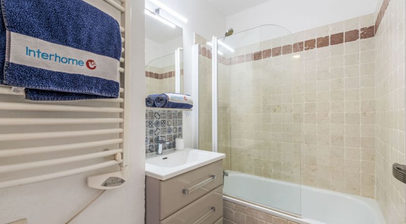 Photo of Caesar Domus