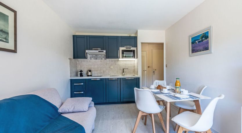 Photo of Caesar Domus