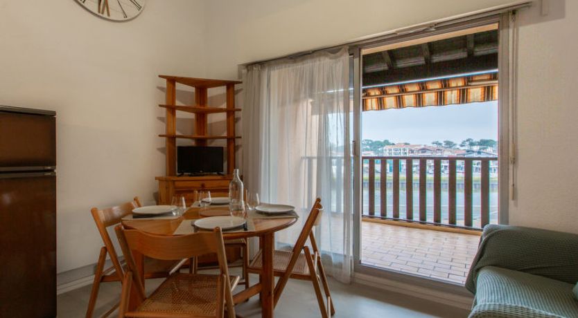 Photo of Les Terrasses Notre Dame du Port Apartment 9