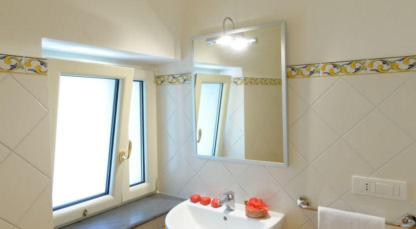 Photo of La Casa di Orsolina Apartment 3