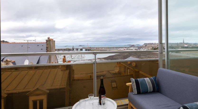 Photo of Bas-Sablons Apartment 2