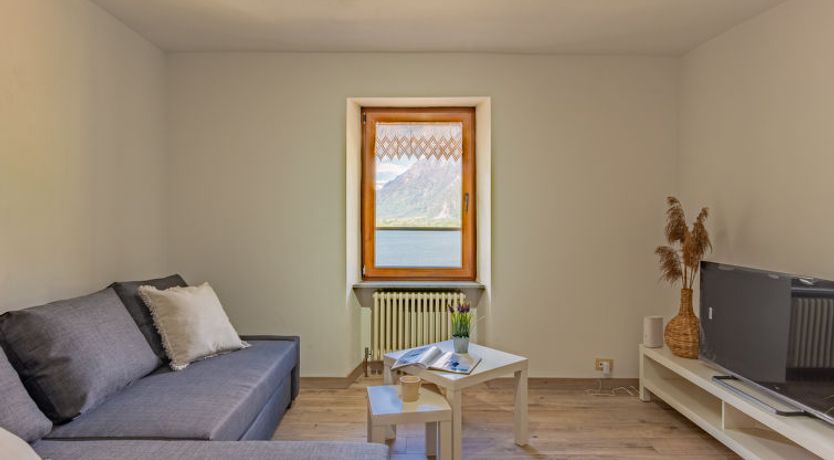 Photo of Miki Mhouse