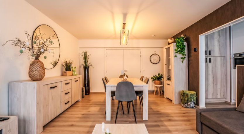 Photo of Amuzee with parking & lateral sea view