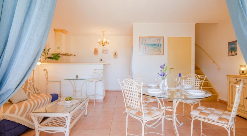 Photo of Les Maisons du Golf Holiday Home 2