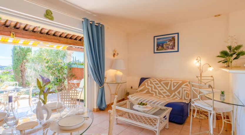 Photo of Les Maisons du Golf Holiday Home 2