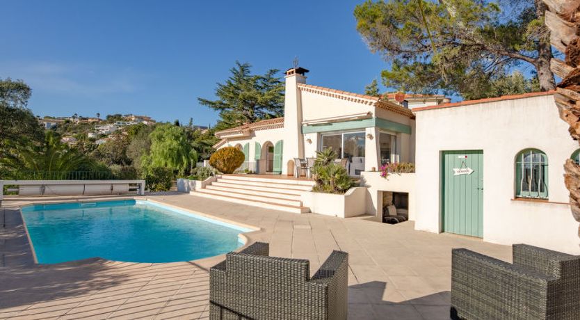 Photo of Les Chèvrefeuilles