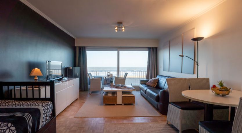 Photo of Golfslag with sea view