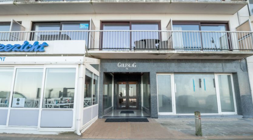 Photo of Golfslag with sea view