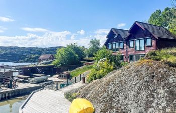 Kalavåg Holiday Home