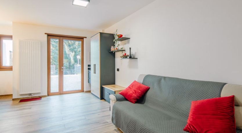 Photo of Enrosadira Apartment 9