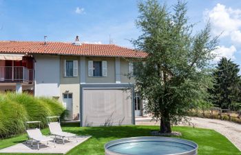 Cascina Basan Holiday Home