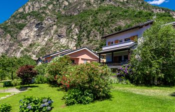 Angelina House Holiday Home