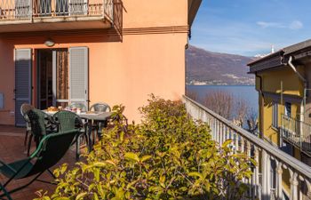 La Terrazza sul Borgo Holiday Home