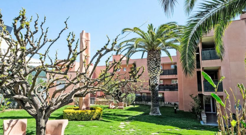 Photo of Playa Tarraco Apartment 2